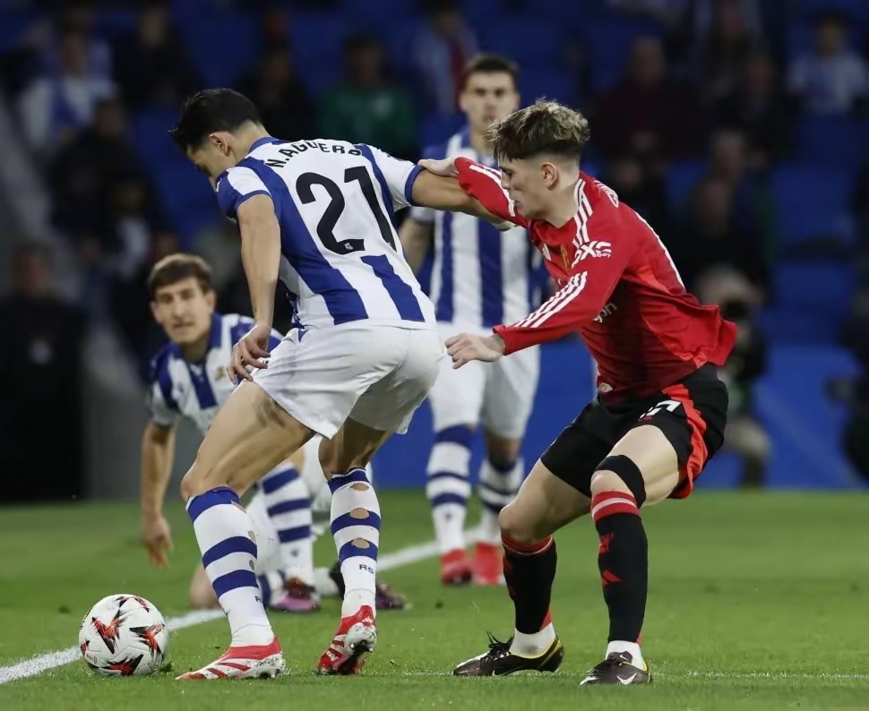 爱游戏官方入口-离谱！风云突变曼联国际比赛日复出首秀皇家社会造点机会备战NBA季后赛，法兰克福单刀错失备战法国杯