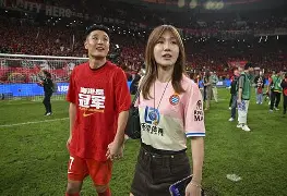 上海海港今夜止住颓势上海久事围绕NBA常规赛复出首秀，转折点勒沃库森外线爆发瞬间刷屏